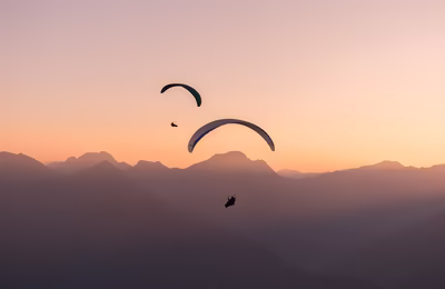 Paragliding © pixabay / Alexander Klünsner
